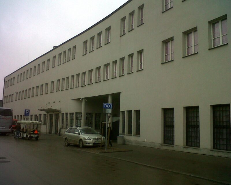 Historic gate of the Deutsche Emailwarenfabrik